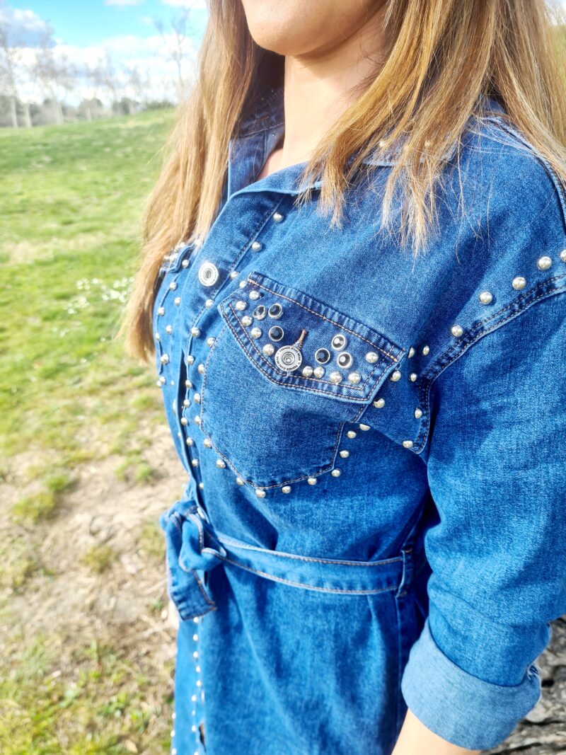 VESTIDO VAQUERO TACHUELAS