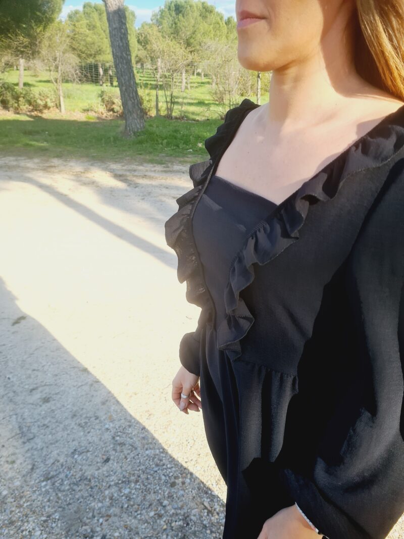 VESTIDO LARGO NEGRO VOLANTES - Imagen 6