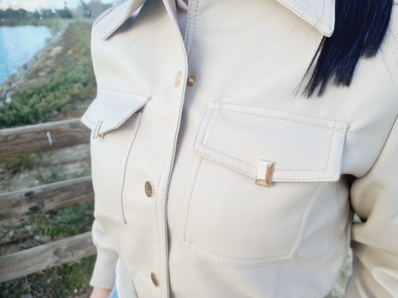CHAQUETA BOMBER POLIPIEL BEIGE - Imagen 3