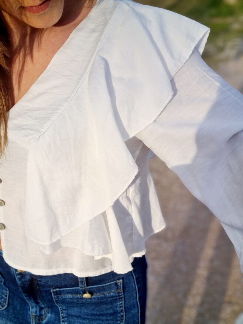 BLUSA BLANCA VOLANTES - Imagen 4